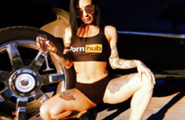 Uyuyan kızı nasıl 2018 bikini modelleri kendine geldi
