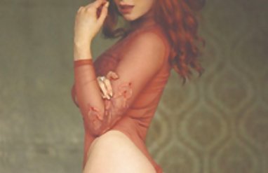 Olesya harikalar yaratıyor straplez bikini