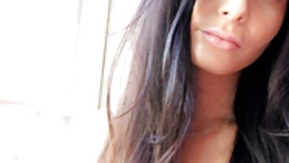 Marceline Abadir ile bebek bikini Anal seks