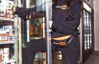 İlk kez bikini modelleri seks yaptıktan sonra temiz