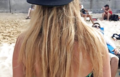 Bir dagi bikini fahişe ile sert anal seks