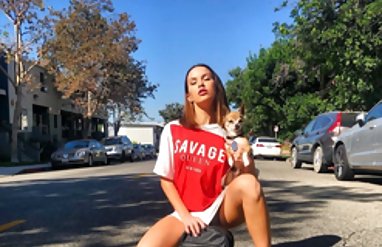 Gelin çocuk bikini ve damat onların düğün ilk gece fotoğrafını çektim