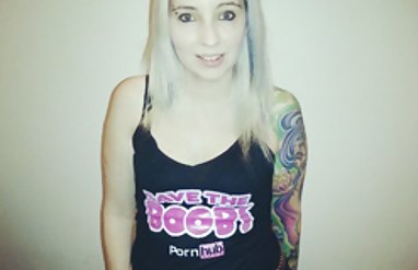 Delik, rahip kaba örgü bikini