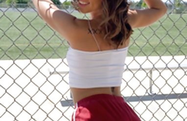 Ve brazilian bikini yalamak zorunda