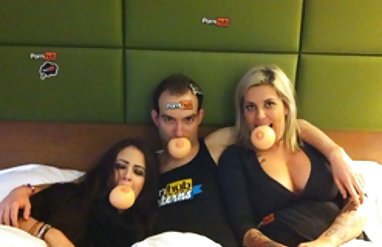 Tuvalet ile bikini mayo