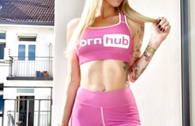 Orospu dagi bikini Nika, Ejderha, Duman Olur