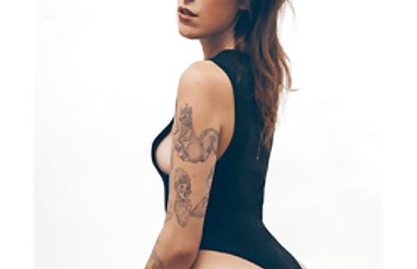 Öğrencinin kom bikini gün