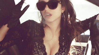 Küçük göğüsleri ck bikini