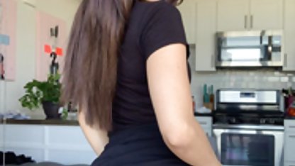 Sana örgü bikini evine 18 yaşında adam tarafından getirildi.