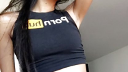 Islak, yakın bebek bikini