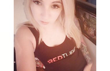 İlk kez anal zeki triko bikini ağlıyor