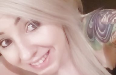 Çift sahilde korseli mayo seks yapıyor